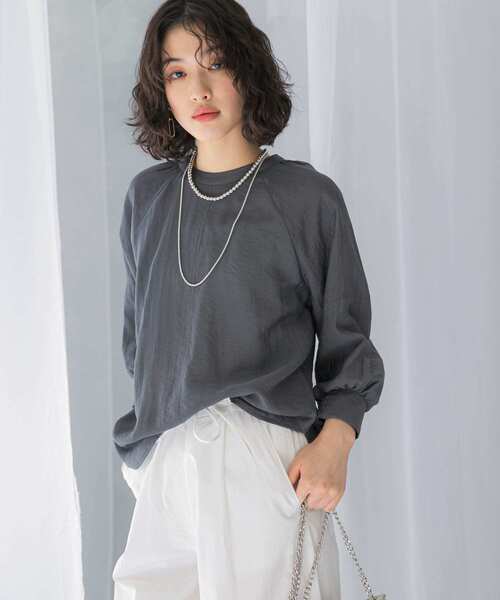 URBAN RESEARCH ROSSO WOMEN（アーバンリサーチ　ロッソ）の「2WAYギャザースリーブブラウス（シャツ/ブラウス・レディース・チャコールグレー/イエロー/ライトベージュ・FREE）」の12枚目の写真