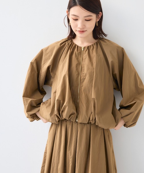 CROSS FUNCTION（クロスファンクション）の「《撥水》アクティかる ブライトナイロン撥水バルーンブルゾン【CF/クロスファンクション】（ブルゾン・レディース・ブラウン/ブラック・M/L/LL）」の15枚目の写真