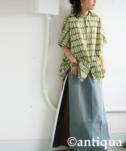 antiqua(アンティカ)の「レトロ柄シャツ(シャツ/ブラウス・レディース・ブルー/アイボリー・ONESIZE)」の6枚目の写真