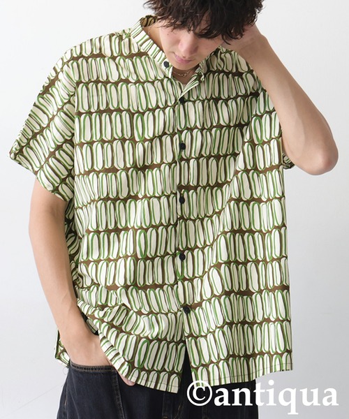 antiqua(アンティカ)の「レトロ柄シャツ(シャツ/ブラウス・レディース・ブルー/アイボリー・ONESIZE)」の4枚目の写真