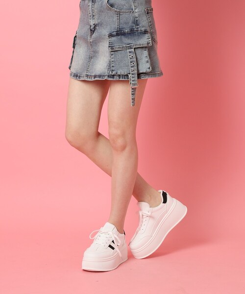 cs T&P（シーエスティーアンドピー）の「厚底ラインデザインスニーカー（スニーカー・レディース・ブラック/ホワイト・S/M/L/LL）」の18枚目の写真