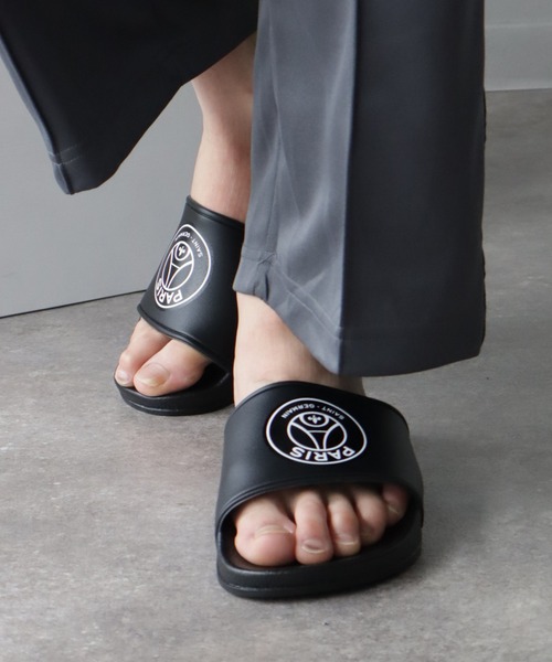 PARIS SAINT-GERMAIN（パリサンジェルマン）の「【Paris Saint-Germain/パリサンジェルマン】ロゴエンブレム シャワーサンダル/リカバリーサンダル（サンダル・メンズ・ブラック系その他/ブラック系その他2・27.0cm/28.0cm/26.0cm）」の22枚目の写真