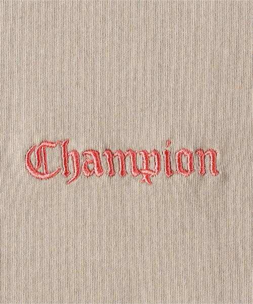 Champion(チャンピオン)の「Champion(チャンピオン)【レディース】ショート丈ロゴTシャツ(Tシャツ/カットソー・レディース・レッド/ホワイト/ベージュ・M/L/XL)」の10枚目の写真