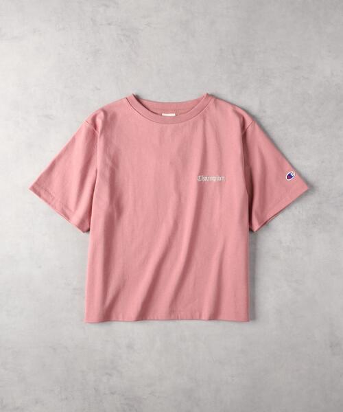 Champion(チャンピオン)の「Champion(チャンピオン)【レディース】ショート丈ロゴTシャツ(Tシャツ/カットソー・レディース・レッド/ホワイト/ベージュ・M/L/XL)」の20枚目の写真