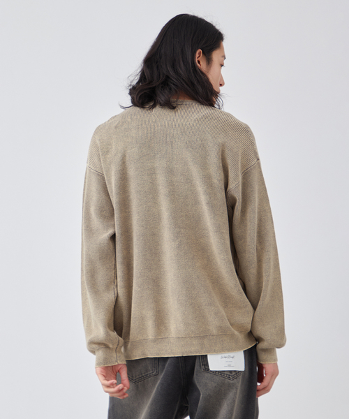 B.C STOCK（ベーセーストック）の「フェード加工 ヘンリーネックニット（ニット/セーター・メンズ・ブラック/カーキ/ピンク系その他・MEDIUM/LARGE）」の11枚目の写真