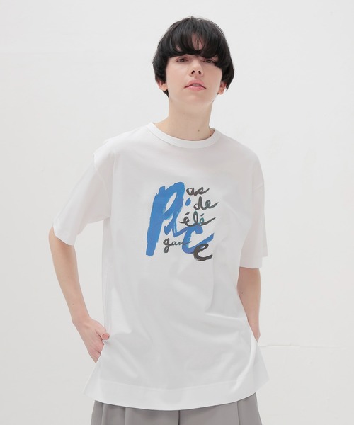 STUMBLY(スタンブリー)の「STUMBLY / Eri Yoshida Collaboration T-shirts(STUMBLY×ヨシダエリ コラボレーションTシャツ 535-5160002)(Tシャツ/カットソー・レディース・ホワイト・38)」の1枚目の写真
