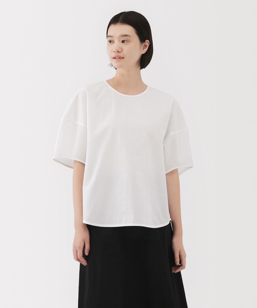 無印良品(ムジルシリョウヒン)の「婦人 涼感 半袖ブラウス(シャツ/ブラウス・レディース・ライトオレンジ系/サックスブルー系/ホワイト/ブラック・XL/L/M/S)」の2枚目の写真