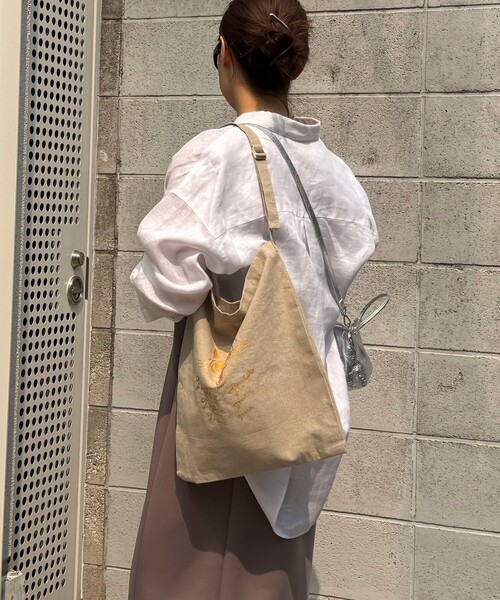 grace grace （グラスグラス）の「【grace grace/グラスグラス】グラスケリネンサブバッグ M（バックパック/リュック・レディース・ブラック系その他/ベージュ系その他・FREE）」の8枚目の写真