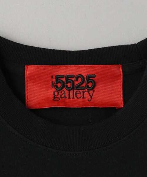 5525Gallery（ゴーゴーニーゴーギャラリー）の「【別注】 ＜5525gallery＞ ロゴ Tシャツ ブラック（Tシャツ/カットソー・メンズ・ブラック・L/M/XL）」の7枚目の写真