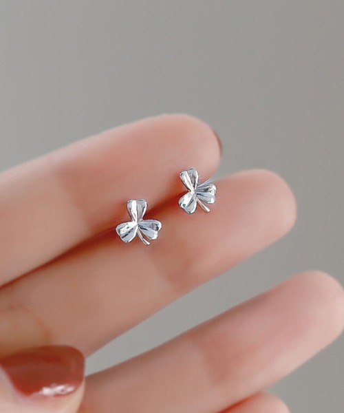 セール】YU-KA:ミニクローバーピアス mini clover pierce