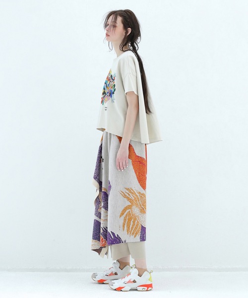 BEDSIDEDRAMA(ベットサイドドラマ)の「CHAO:S HEAD Flare T-Shirt(Tシャツ/カットソー・レディース・ナチュラル/ブラック/ホワイト・1/2)」の13枚目の写真