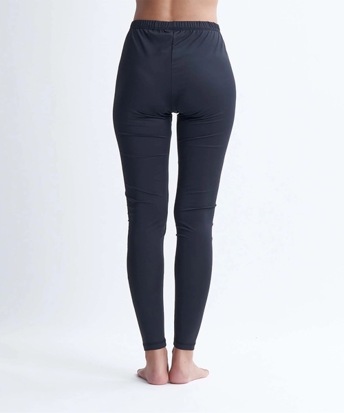 ROXY(ロキシー)の「【ROXY/ロキシー】25SS PEARL DIVE/水陸両用UVカットレギンス・スパッツ(ラッシュガード)(レギンス/スパッツ・レディース・ホワイト/ブラック系その他/ブラック系その他2/ブラック・SMALL/MEDIUM/LARGE)」の7枚目の写真