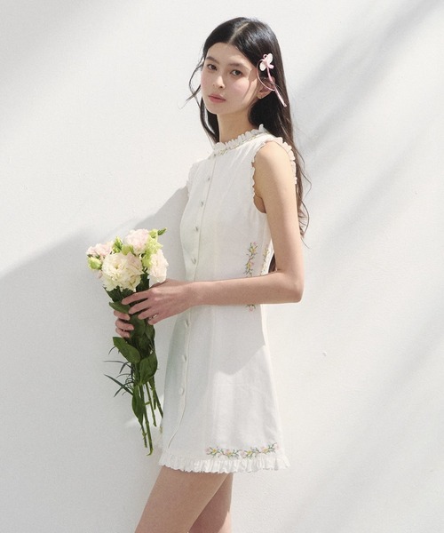 Apolina 刺繍付きノースリーブワンピース 5-7y