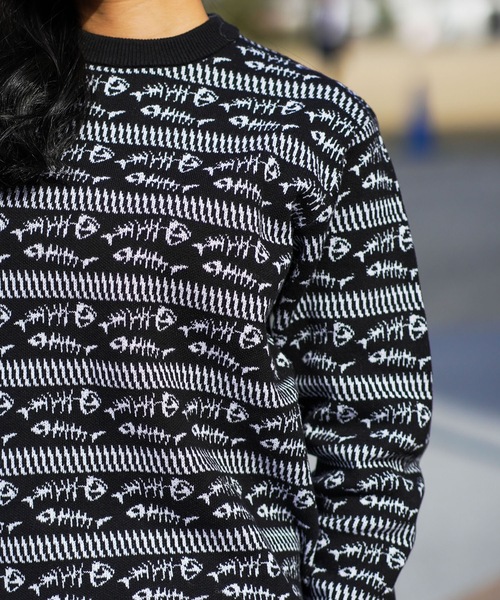 TCSS(ティーシーエスエス)の「KNIT / Critical SlideクリティカルスライドTCSSデザインクルーネックニットセーター(ニット/セーター・メンズ・ブラック・MEDIUM/LARGE/X-LARGE/SMALL)」の8枚目の写真