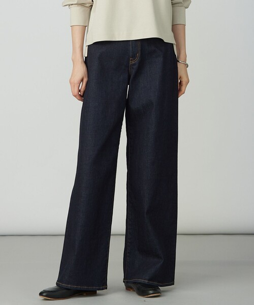 J.PRESS(ジェイプレス)の「【洗える】BASIC STRETCH DENIM ワイド ストレート デニム(デニムパンツ・レディース・ネイビー系/ダルブルー系/スカイブルー系/ホワイト系・9/7/11/13)」の3枚目の写真