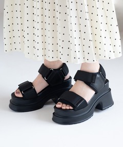 【新品】ドクターマーチン　ボス ハイドロ レザー サンダル　24センチ Dr.Martens ドクターマーチン VOSS Hydro Leather ボス ハイドロ