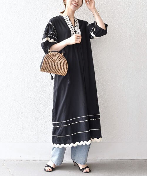 ★Karen Millen フローラルジオエンブロイダー 魅惑的ワンピ★ ☆Karen Millen フローラルxジオエンブロイダー 上質ワンピ
