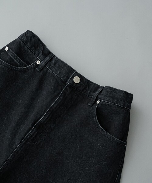 PUBLIC TOKYO(パブリックトウキョウ)の「PUBLIC DENIM バギーデニムショートパンツ / ハーフパンツ(デニムパンツ・メンズ・ブラック/ダークインディゴブルー・2/1)」の4枚目の写真