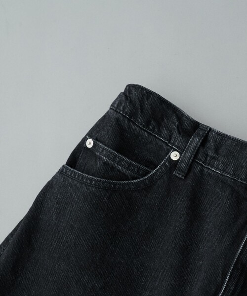 PUBLIC TOKYO(パブリックトウキョウ)の「PUBLIC DENIM バギーデニムショートパンツ / ハーフパンツ(デニムパンツ・メンズ・ブラック/ダークインディゴブルー・2/1)」の5枚目の写真