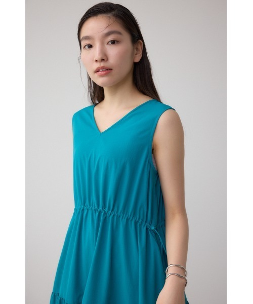 AZUL by moussy（アズールバイマウジー）の「C/T撥水ティアードドロストワンピース（ワンピース・レディース・ブルー/ブラック/ライトベージュ・SMALL/MEDIUM）」の16枚目の写真