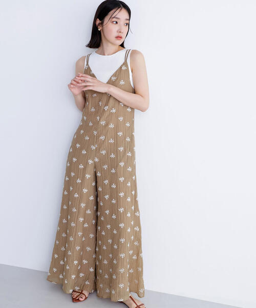 NATURAL BEAUTY BASIC（ナチュラルビューティーベーシック）の「◇【BLANC】エンブロイダリーオールインワン（つなぎ/オールインワン・レディース・ベージュ系その他/ブラック系その他・MEDIUM/P/S）」の7枚目の写真