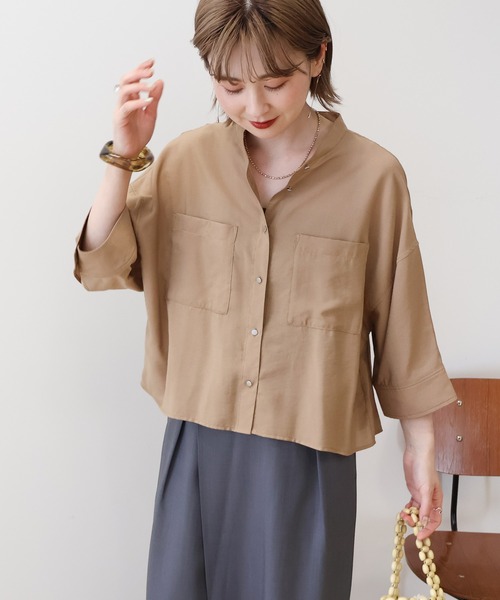 AMERICAN HOLIC(アメリカンホリック)の「接触冷感Wポケット5分袖ショートシャツ(シャツ/ブラウス・レディース・ライトグレー/キャメル/ダークブラウン/サックスブルー・M/L)」の4枚目の写真