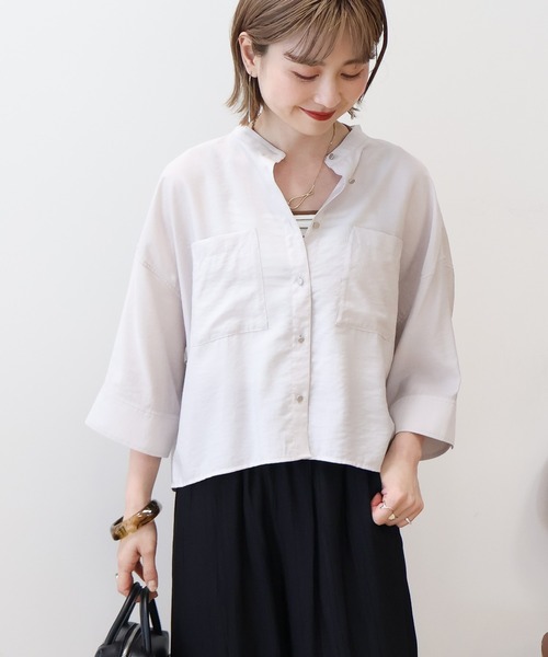 AMERICAN HOLIC(アメリカンホリック)の「接触冷感Wポケット5分袖ショートシャツ(シャツ/ブラウス・レディース・ライトグレー/キャメル/ダークブラウン/サックスブルー・M/L)」の2枚目の写真