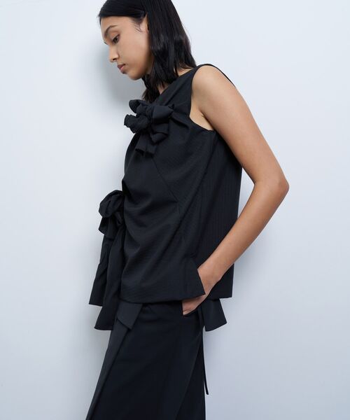 LANVIN en Bleu（ランバンオンブルー）の「サマーウールノットリボンブラウス（シャツ/ブラウス・レディース・オフホワイト/ネイビー・38）」の6枚目の写真