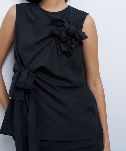 LANVIN en Bleu（ランバンオンブルー）の「サマーウールノットリボンブラウス（シャツ/ブラウス・レディース・オフホワイト/ネイビー・38）」の8枚目の写真