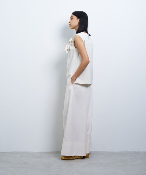 LANVIN en Bleu（ランバンオンブルー）の「サマーウールノットリボンブラウス（シャツ/ブラウス・レディース・オフホワイト/ネイビー・38）」の13枚目の写真