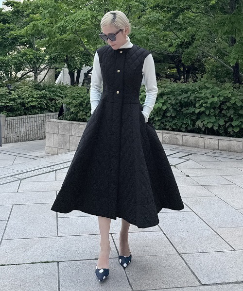 セール】2WAY機能綿キルティングジレワンピース（ワンピース）｜JENNE