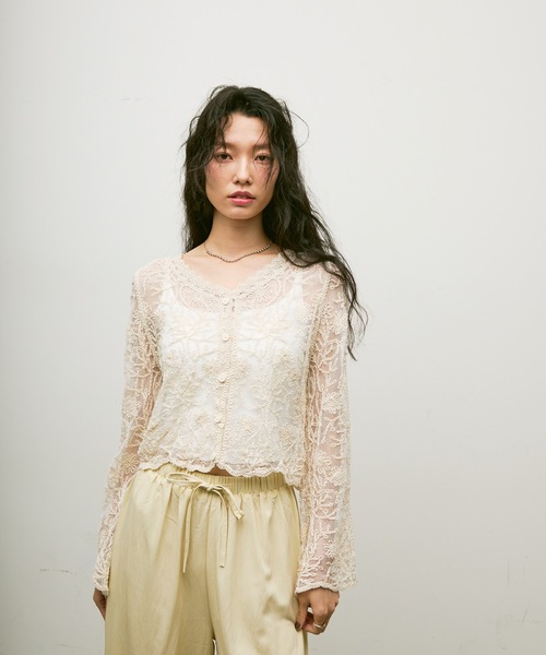 Lutim by u(ルチバイユー)の「Embroidery tulle cardigan / エンブロイダリーチュールカーディガン(カーディガン/ボレロ・レディース・ベージュ/ホワイト・FREE)」の16枚目の写真