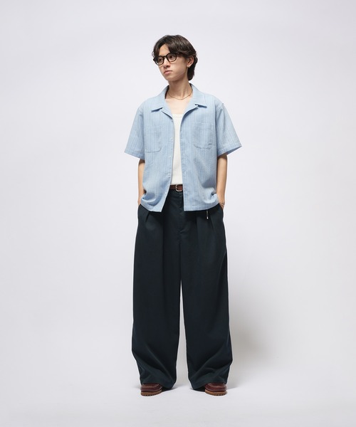 Adoon plain（アドーンプレーン）の「CITY STRIPE SEERSUCKER SHORT SHIRT / シティストライプシアサッカーシャツ（シャツ/ブラウス・メンズ・オフホワイト/ライトブルー・MEDIUM/LARGE）」の7枚目の写真