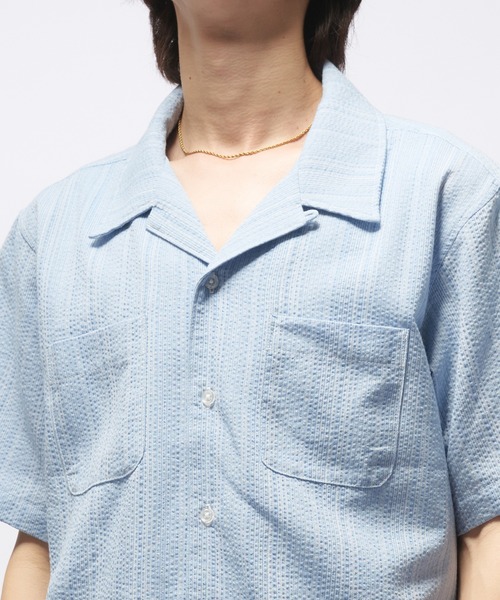 Adoon plain（アドーンプレーン）の「CITY STRIPE SEERSUCKER SHORT SHIRT / シティストライプシアサッカーシャツ（シャツ/ブラウス・メンズ・オフホワイト/ライトブルー・MEDIUM/LARGE）」の16枚目の写真