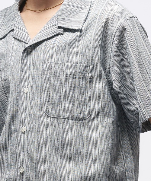 Adoon plain（アドーンプレーン）の「CITY STRIPE SEERSUCKER SHORT SHIRT / シティストライプシアサッカーシャツ（シャツ/ブラウス・メンズ・オフホワイト/ライトブルー・MEDIUM/LARGE）」の22枚目の写真