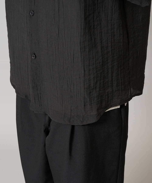 a.v.v（アーヴェヴェ）の「【接触冷感】ワッシャーシアーワイドシルエットシャツ（シャツ/ブラウス・メンズ・ブラック/ダークオレンジ・46/48/50）」の21枚目の写真