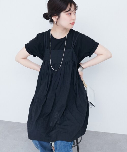 natural couture(ナチュラルクチュール)の「Wストラップキャミチュニック(シャツ/ブラウス・レディース・ブラック/オフホワイト/レンガ・FREE)」の2枚目の写真