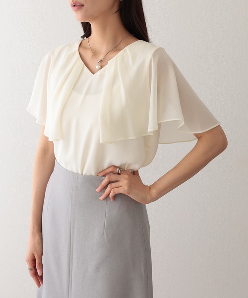 Lace Ladies(レースレディース)の「Vネック タック フリル ケープ ブラウス(シャツ/ブラウス・レディース・ホワイト/ピンク/アイボリー・M)」の20枚目の写真