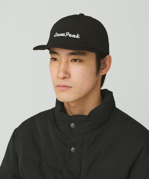 Snow Peak（スノーピーク）の「Snow Peak Typography Cap  スノーピーク タイポグラフィ キャップ 帽子（キャップ・メンズ・ブラック/ピンク/オリーブ・ONE SIZE）」の2枚目の写真