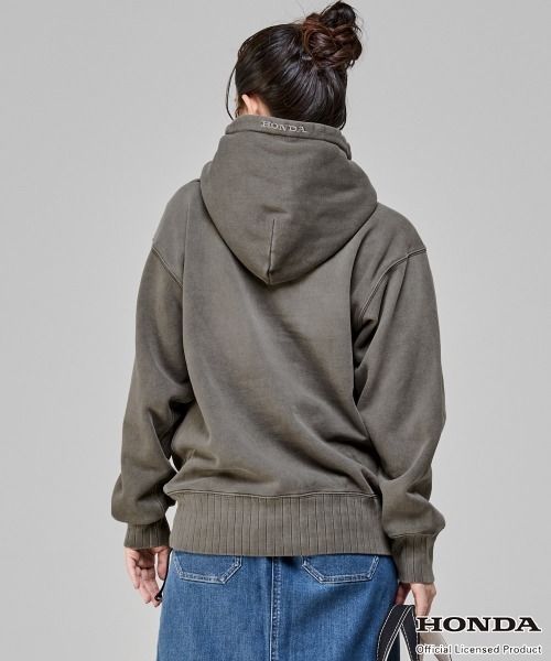 KRIFF MAYER(クリフメイヤー)の「【Unisex・ピグメント加工】HONDAコラボパーカー(WING)(スウェット・メンズ・レッド/チャコール/グレー/ナチュラル・X-LARGE/LARGE/MEDIUM)」の10枚目の写真