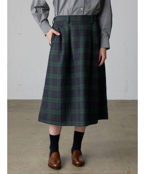 MidiUmi（ミディウミ）の「MidiUmi チェックタックスカート（スカート・レディース・グリーン系その他2/ブラウン/グリーン/ベージュ・FREE）」の17枚目の写真