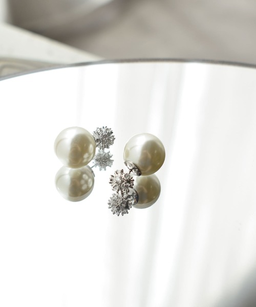 PICCIN（ピッチン）の「パール＆ビジューボールピアス（ピアス（両耳用）・レディース・シルバー・FREE）」の2枚目の写真