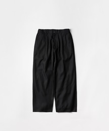 meltum（メルタム）の「3TUCK EASY TROUSERS（スラックス）」