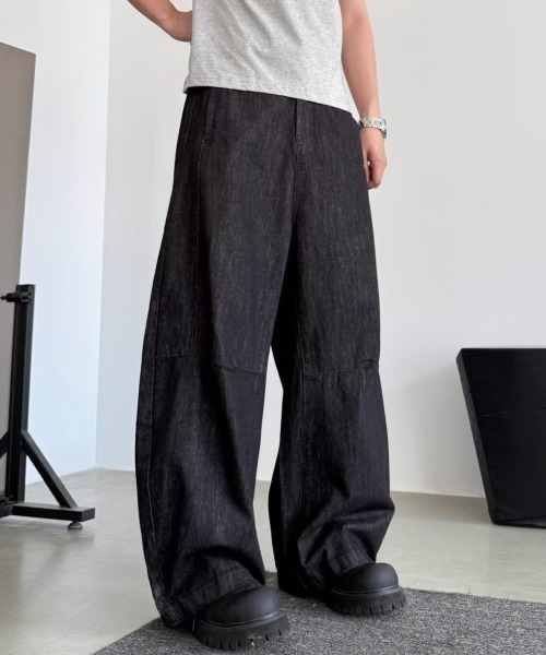 FreeZone（フリーゾーン）の「極太ワイドバルーンデニムパンツ（デニムパンツ・メンズ・ブラック・S/M/L）」の3枚目の写真