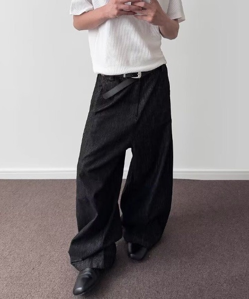 FreeZone（フリーゾーン）の「極太ワイドバルーンデニムパンツ（デニムパンツ・メンズ・ブラック・S/M/L）」の5枚目の写真