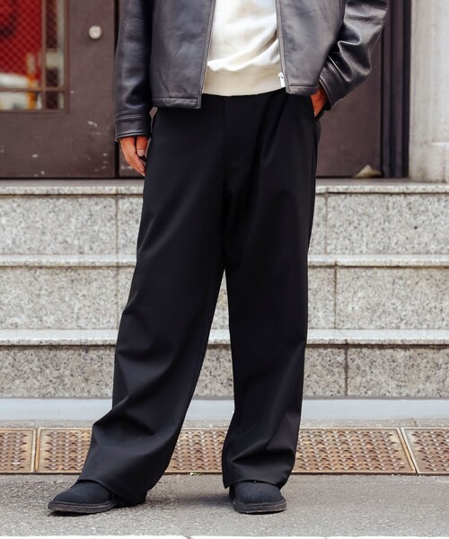 B:MING by BEAMS(ビーミングバイビームス)の「ambiance / ワイド スラックス(スラックス・メンズ・ブラック/チャコールグレー・S/M/L/XL)」の1枚目の写真