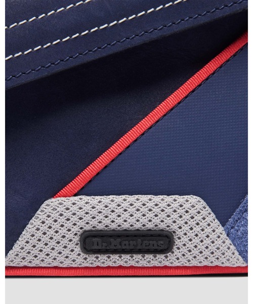 Dr. Martens(ドクターマーチン)の「Dr. Martens/ドクターマーチン 7インチ サッチェル バッグ 41741400(ショルダーバッグ・レディース・ブルー・FREE)」の6枚目の写真