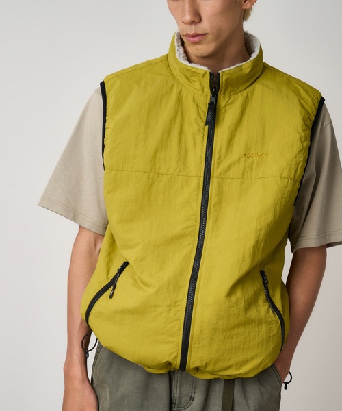 Gramicci(グラミチ)の「REVERSIBLE SHERPA VEST|リバーシブルシェルパベスト(ベスト・メンズ・ナチュラル/ネイビー/オリーブ/チャコール・XXL/S/M/L/XL/XS)」の3枚目の写真