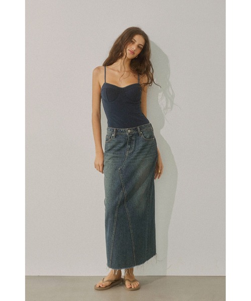 ALEXIA STAM デニムスカート ALEXIA STAM（アリシアスタン）の「Fringe Hem Denim Long Skirt