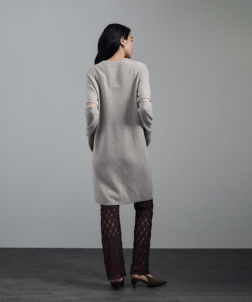 SALON adam et rope'(サロン アダム エ ロペ)の「カシミヤニットミニワンピース(ワンピース・レディース・チャコールグレー/ベージュ系その他・FREE)」の7枚目の写真
